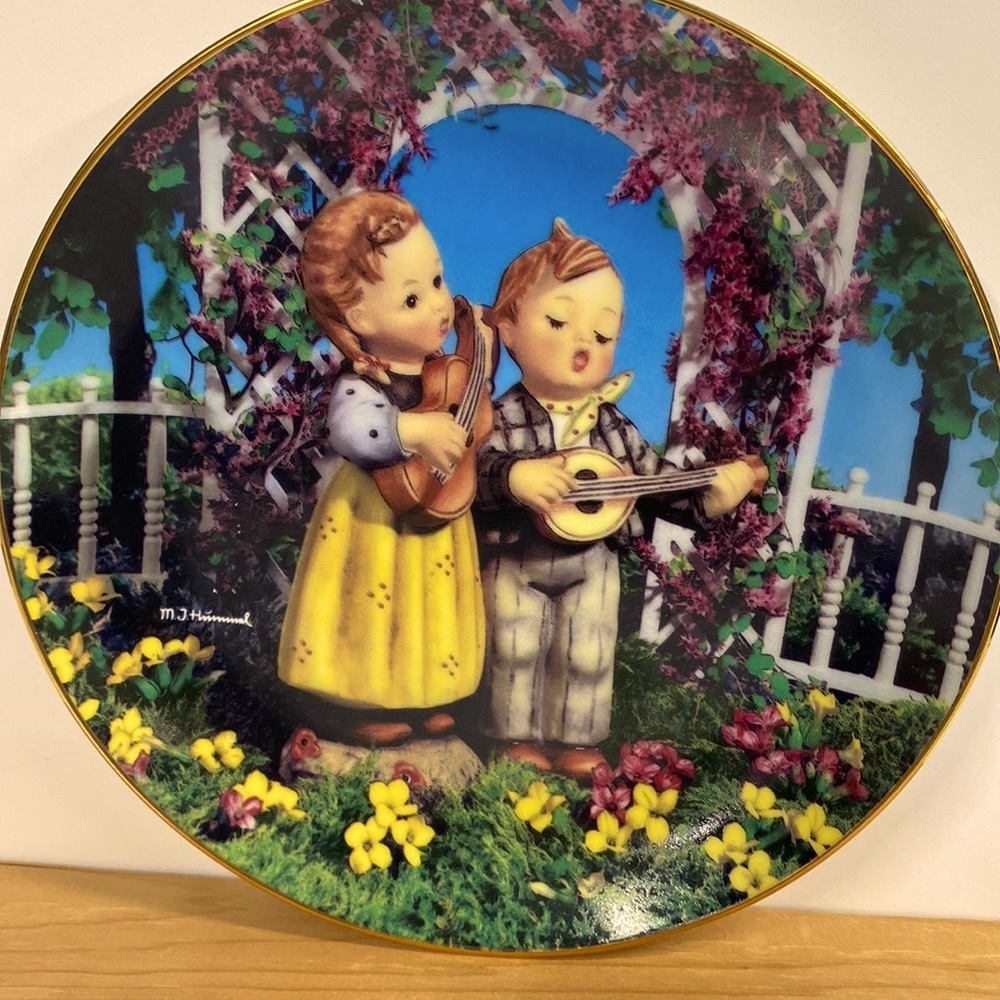 HUMMEL Plate Collection 6 Numbered Pieces. “MJ Hummel” by the Danbury Mint.